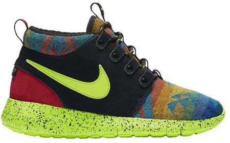 nike roshe one mid winter