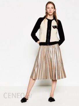 Moda Spódnice Plisowane spódniczki Zara Woman Plisowana sp\u00f3dnica Wz\u00f3r w paski Z po\u0142yskiem 