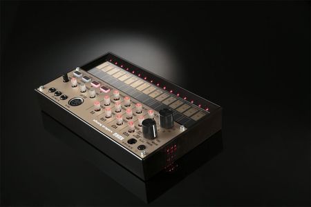 鍵盤楽器 KORG volca keys Amazon | KORG アナログ シンセサイザー volca keys