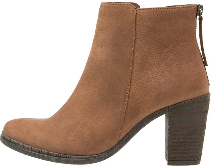 pier one ankle boot cognac