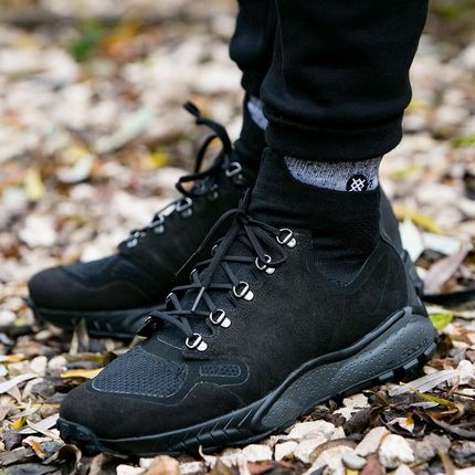 nike zoom talaria black