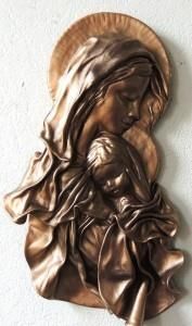 Rzeźba w skórze koloru bronzo - Matka Boża Maryja - MBD-5