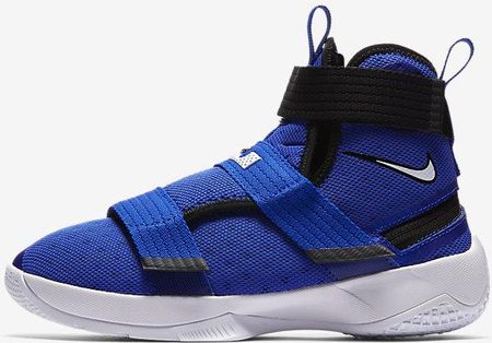 lebron soldier 10 flyease