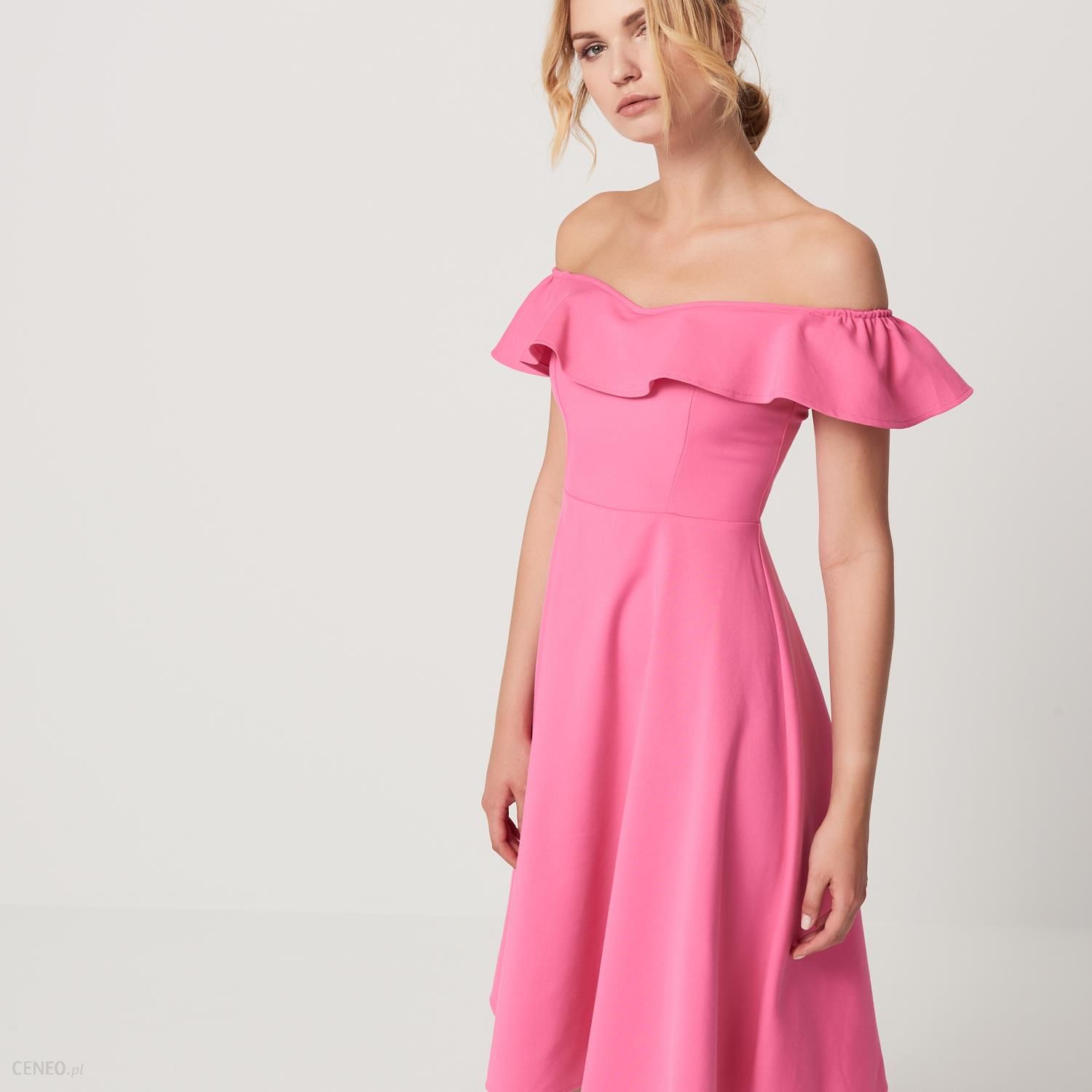 Mohito - Sukienka z prostym dekoltem i falbaną - Różowy - damski - Ceny i  opinie 