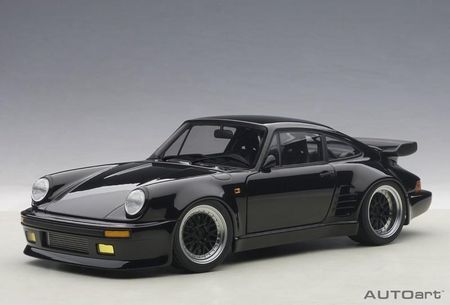 Autoart Porsche 911(930) Turbo Wangan Midnight Black Bird