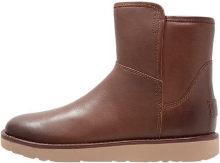 Ugg abree deals mini bruno