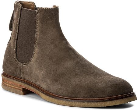 Clarks clarkdale deals gobi olive