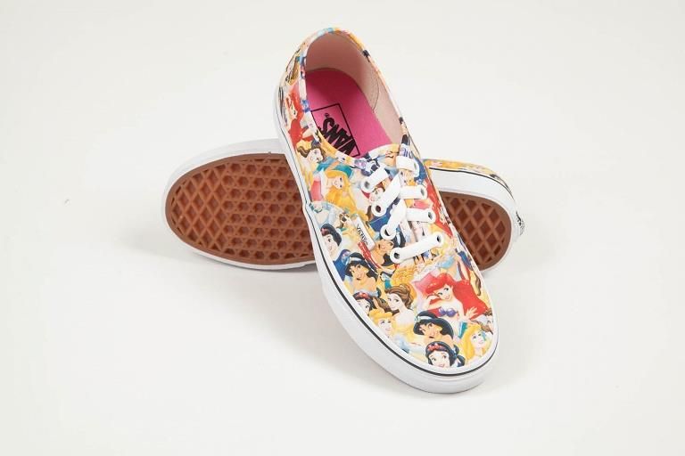 Disney 2024 vans authentic