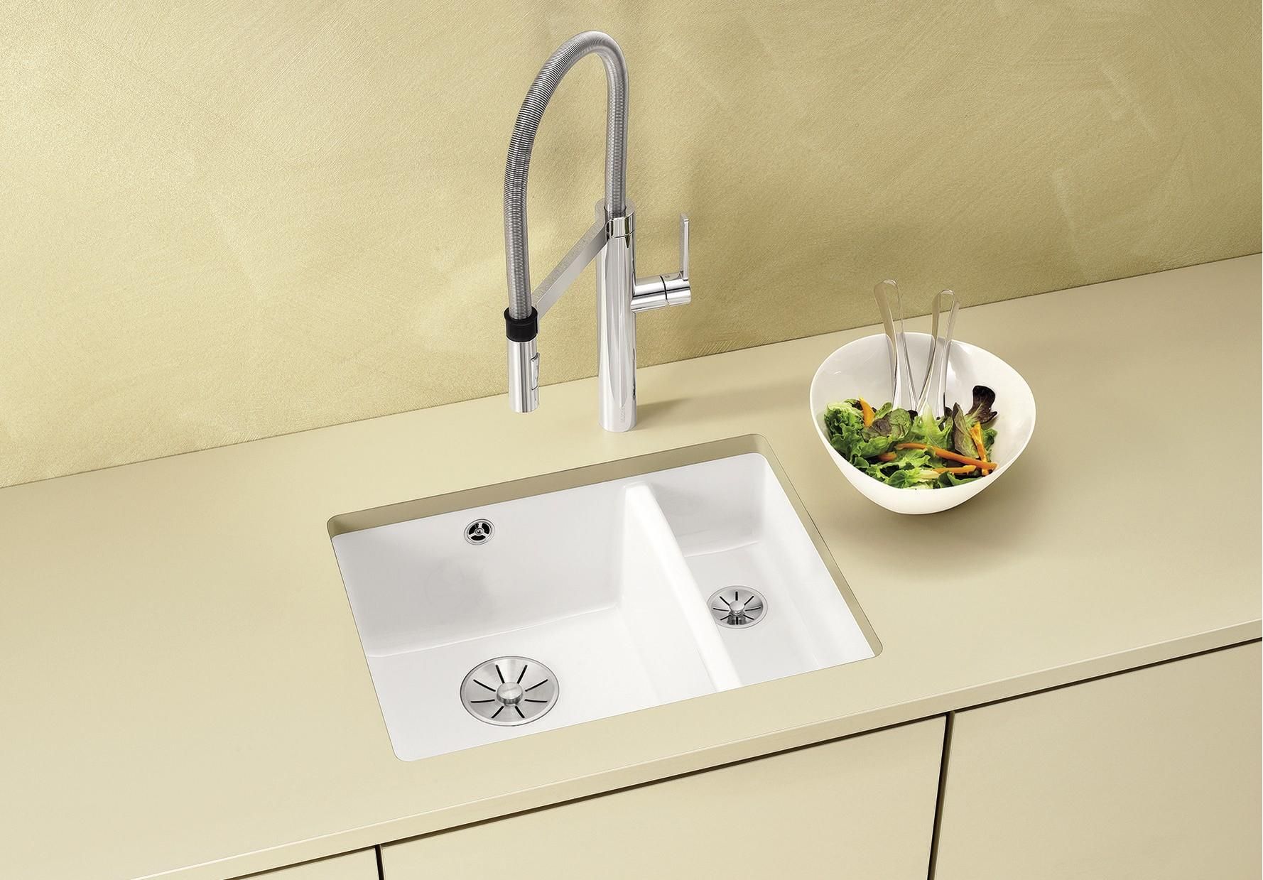 Sukuu MAHHA ホワイト 7baf97e2-6d7e-4f39-a3d8-