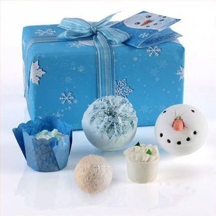 Bomb Cosmetics Let It Snow Gift 