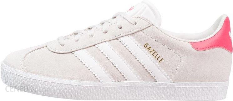 pink and white gazelles