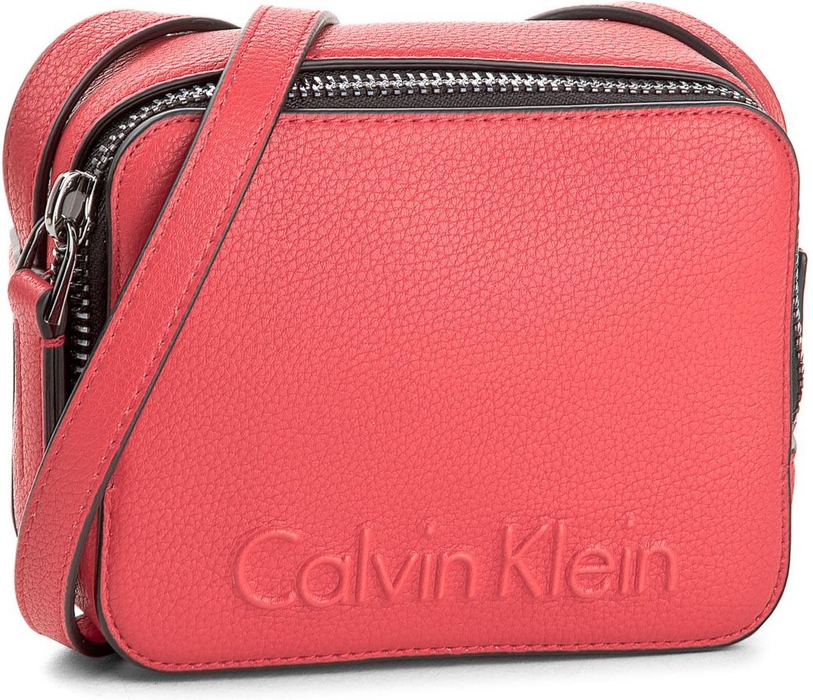 Calvin klein deals edge small crossbody