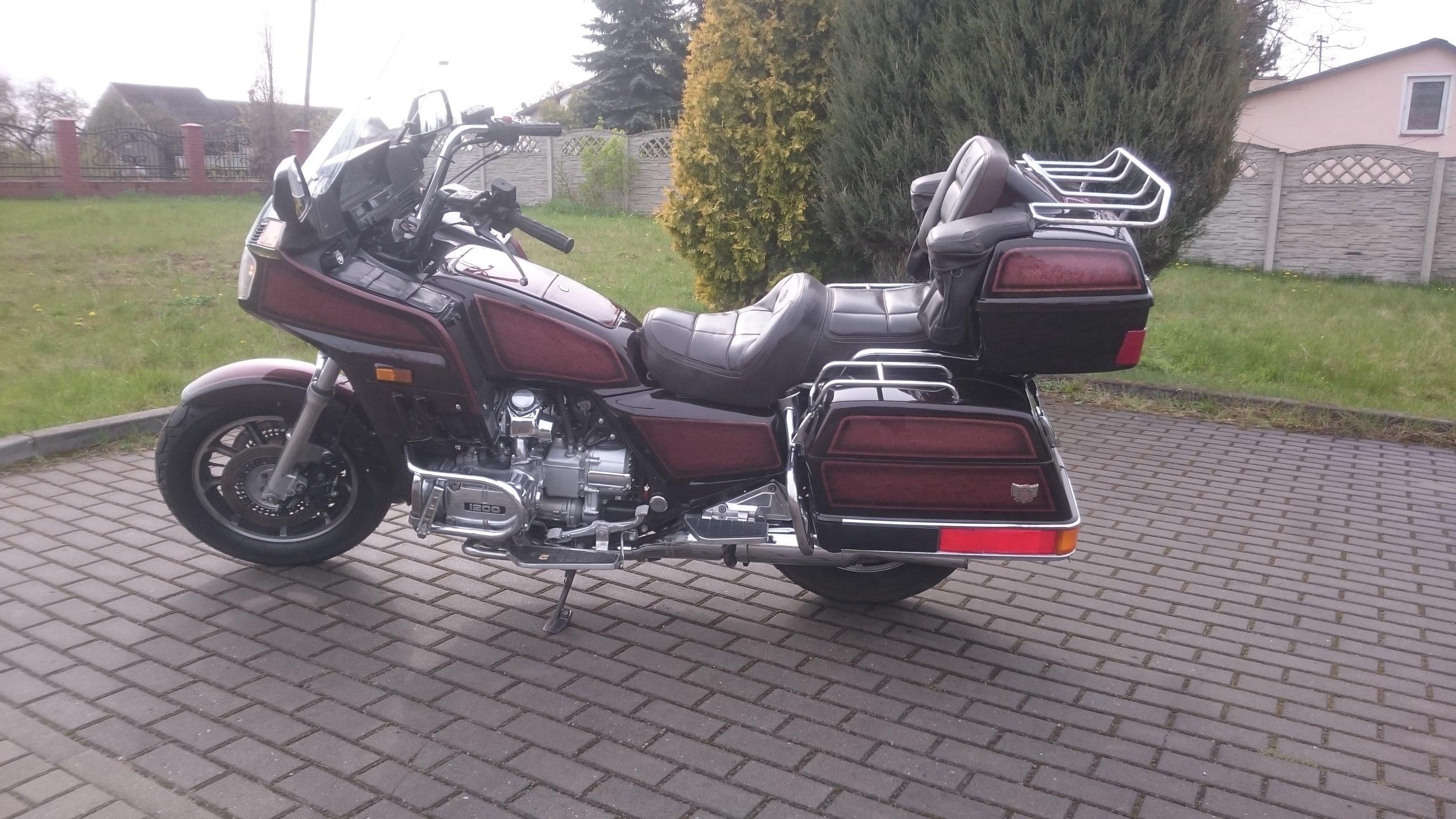 Honda gl 1200