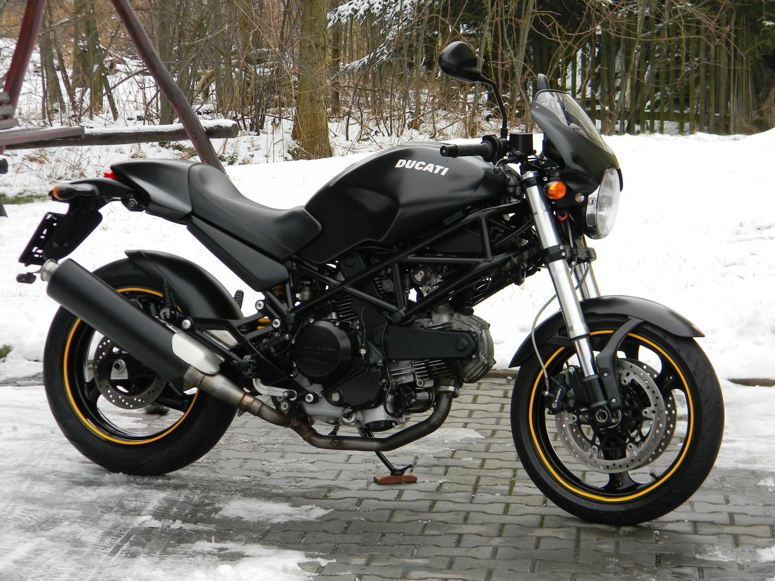 ducati monster 695