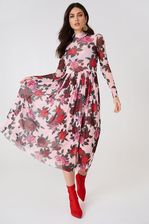 NA-KD Siateczkowa sukienka midi z długim rękawem - zdjęcie 1