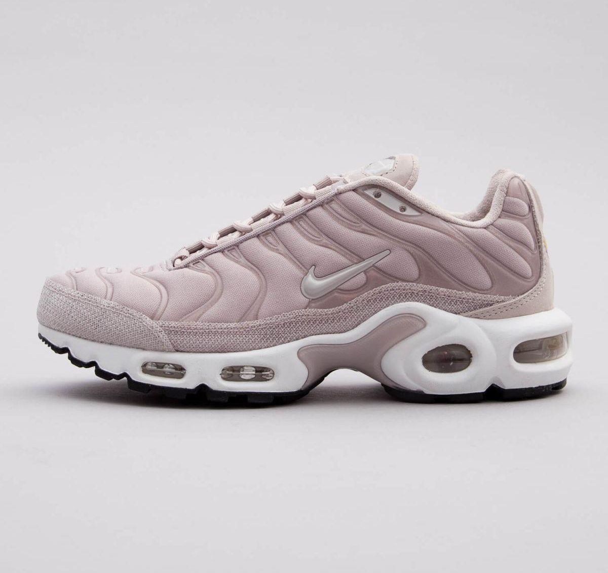 Nike WMNS AIR MAX PLUS PREMIUM 848891 200 Ceny i opinie Buty damskie sneakersy Nike Wmns Air Max Plus Premium 848891