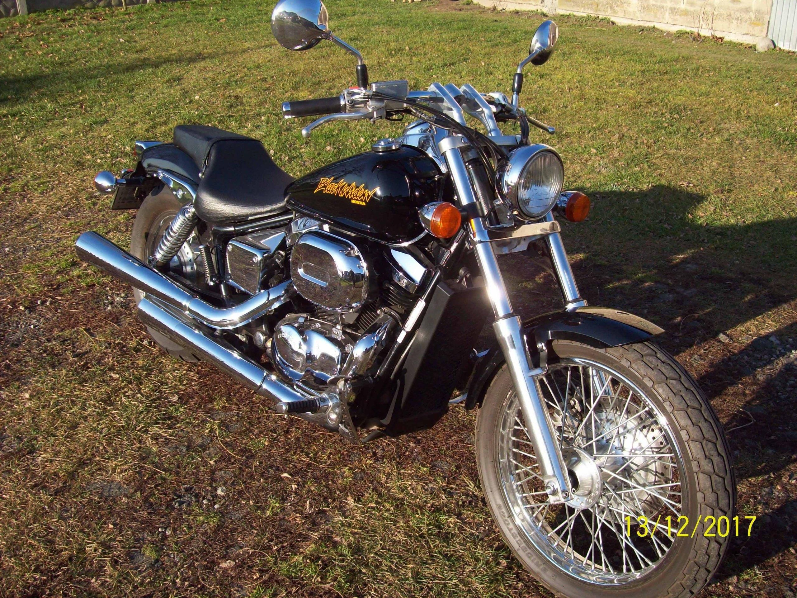 Honda shadow deals 750 black widow