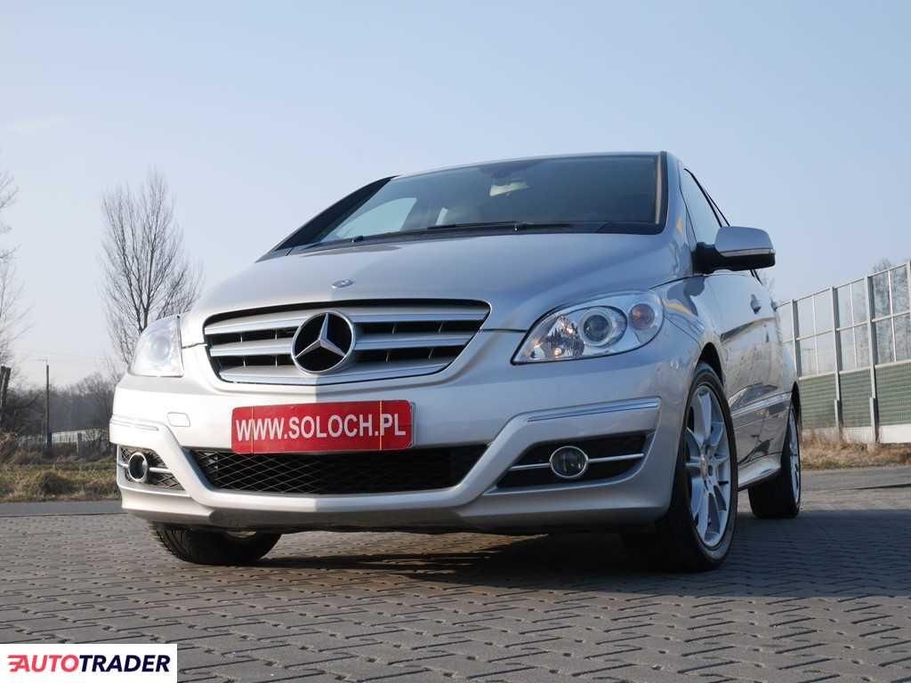 Mercedes B-klasa 2011 140KM Hatchback Srebrny Metallic - Opinie I Ceny ...