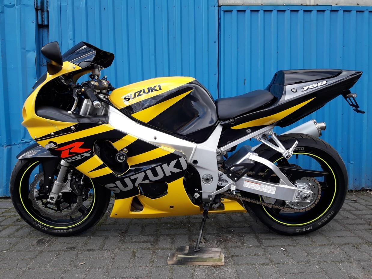 Gsx r 2024 750 k2