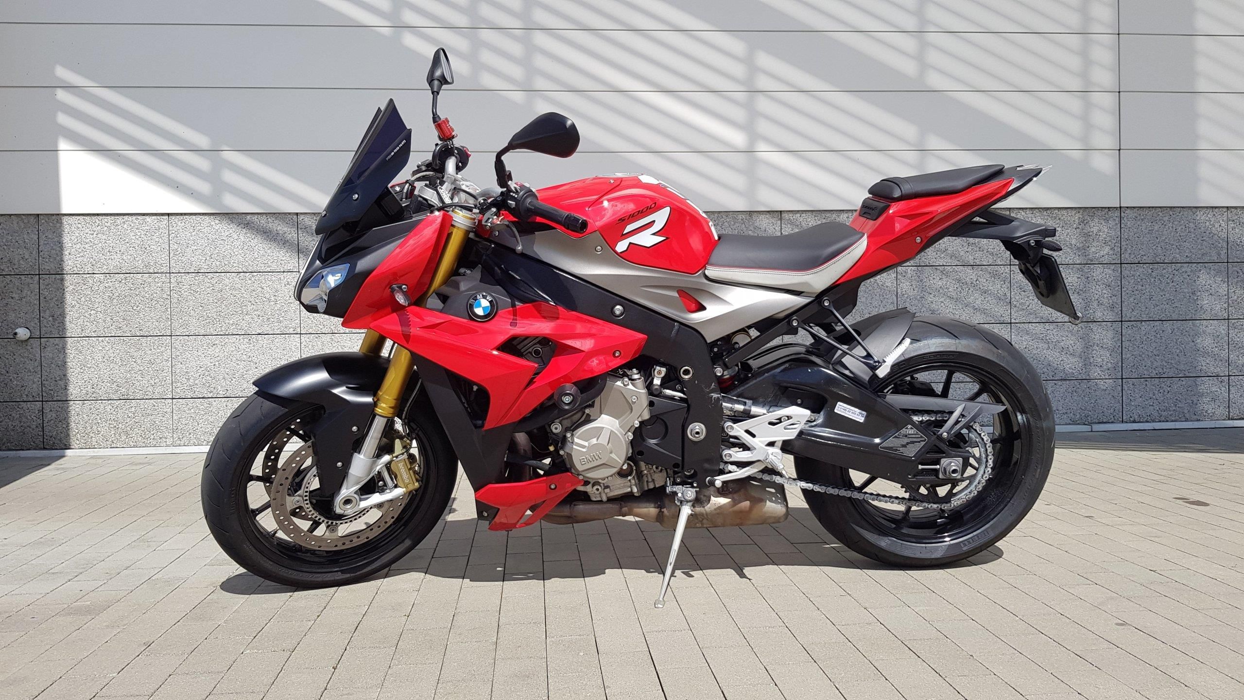 Bmw deals s1000r cena