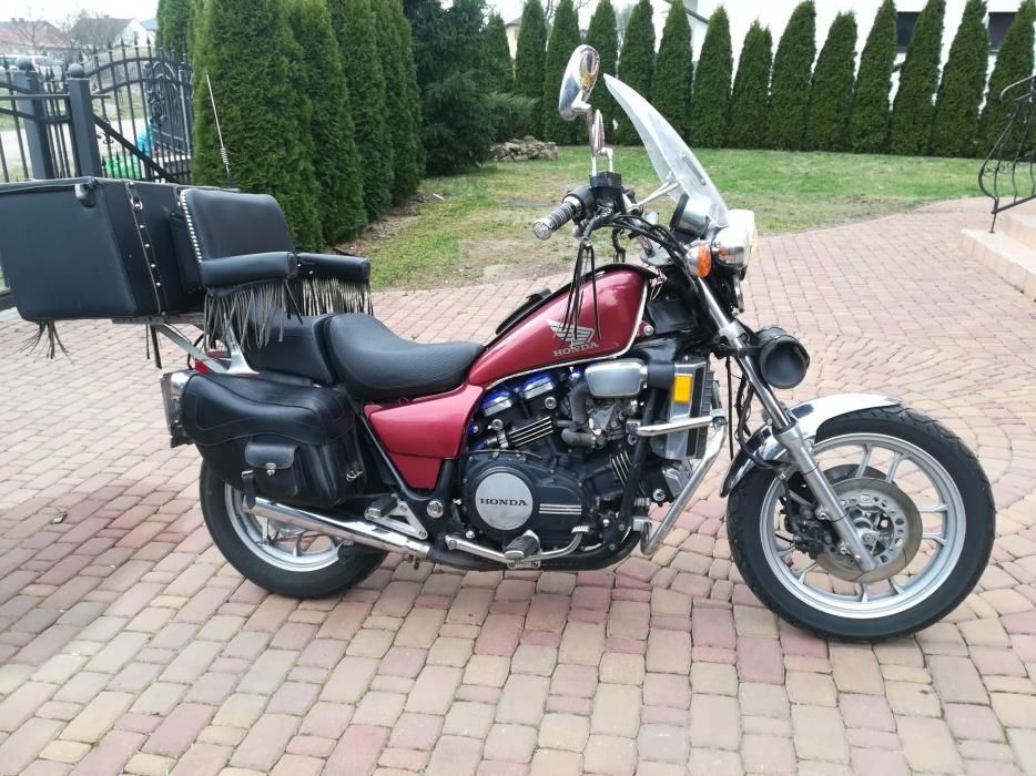 Honda magna 150