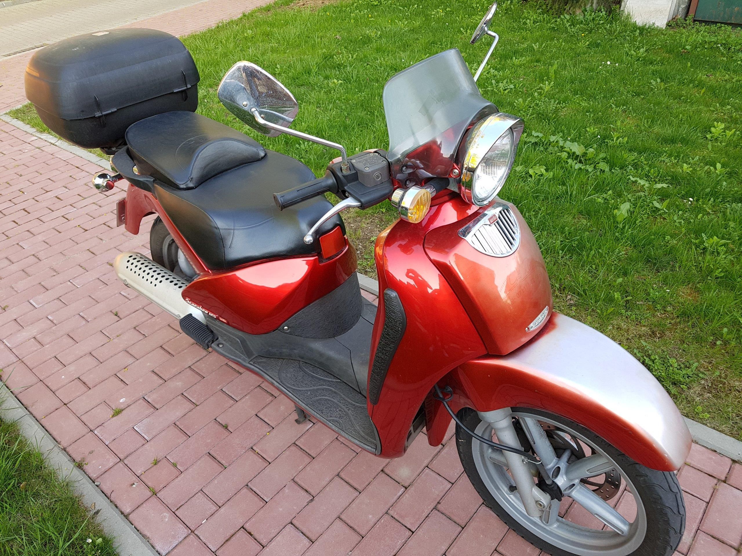 aprilia scarabeo 125