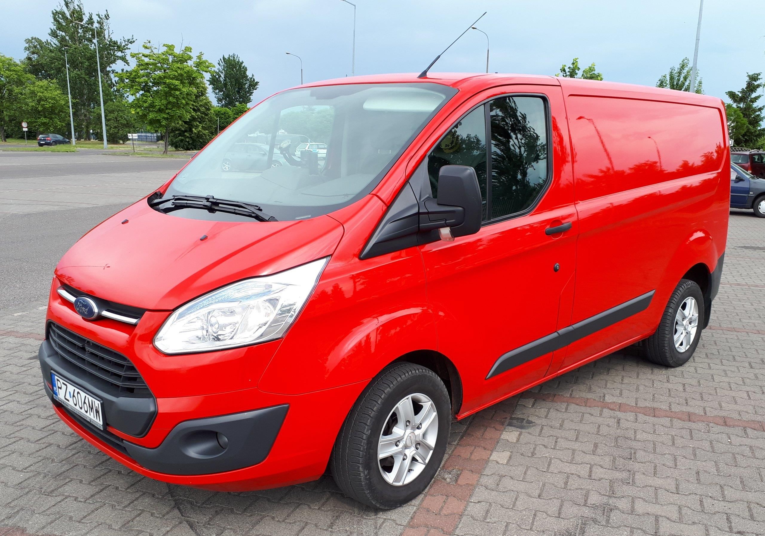 Ford transit 2024 custom 270s