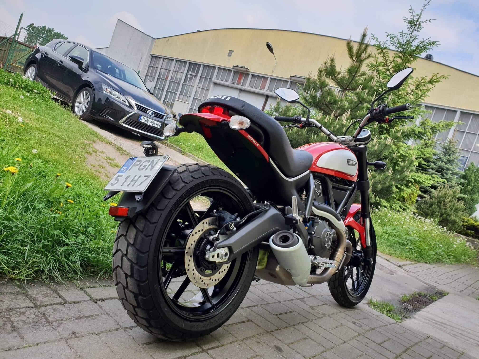 Ducati Scrambler 800 Icon Red Piekny Opinie I Ceny Na Ceneo Pl