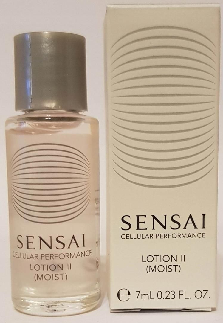 Tonik do twarzy Sensai Lotion II Moist nawilżający tonik skóra