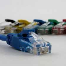 Netrack patchcord RJ45, osłonka zalewana, kat. 5e UTP, 15m niebieski