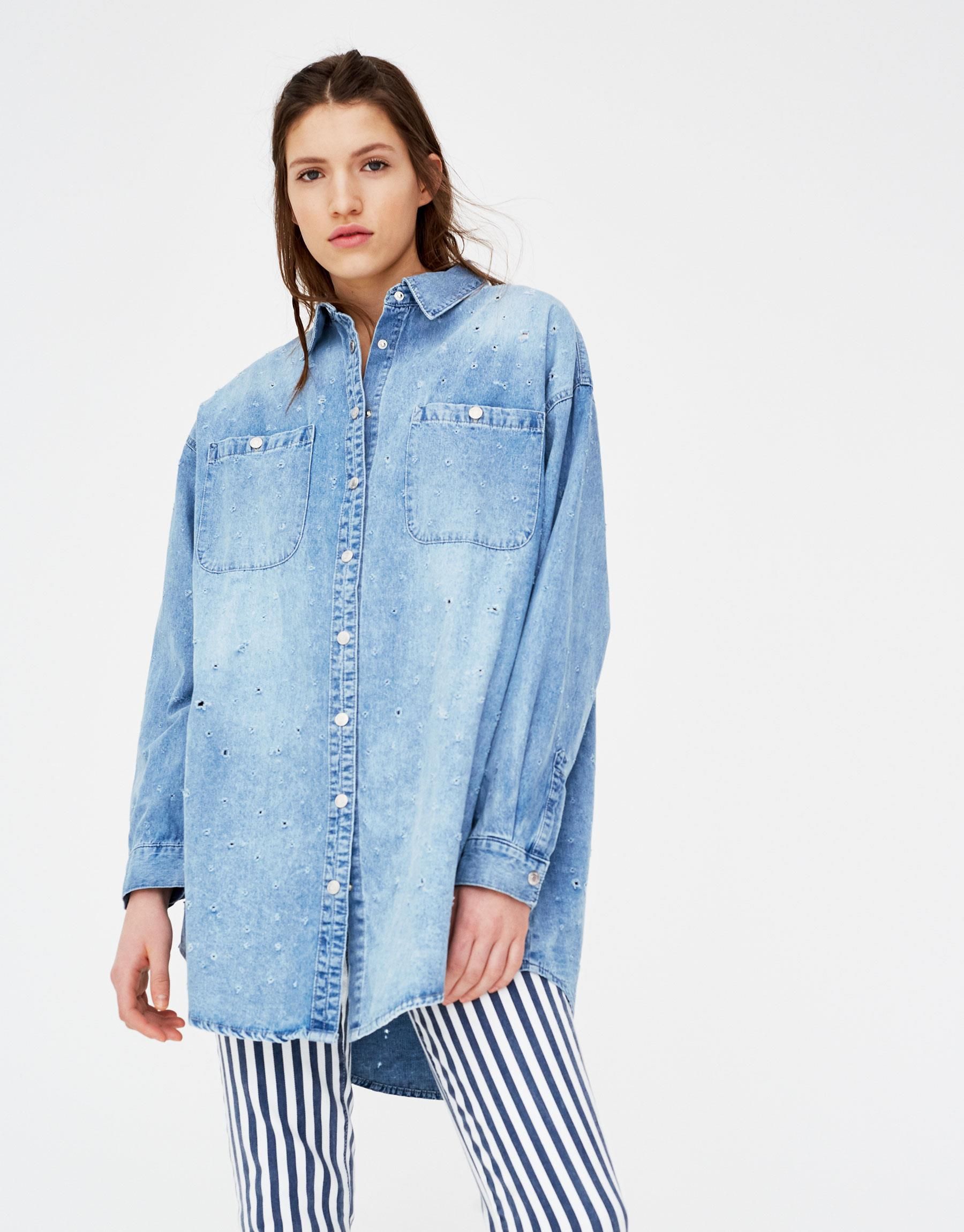 Pull & Bear Długa kurtka jeansowa z przetarciami Ceny i opinie Ceneo.pl Pull & Bear Długa kurtka jeansowa z przetarciami Ceny i opinie Ceneo.pl