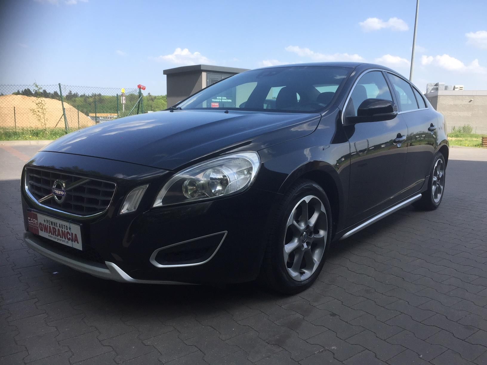 Volvo S60 II 2012 163KM Sedan Czarny - Opinie i ceny na Ceneo.pl
