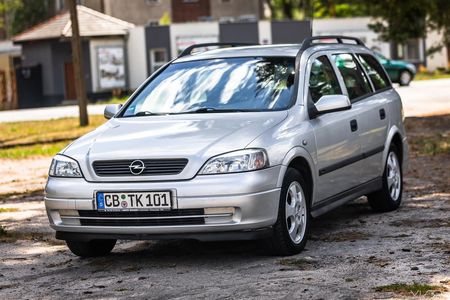 Opel Astra G 2000 101KM Kombi Srebrny - Opinie i ceny na