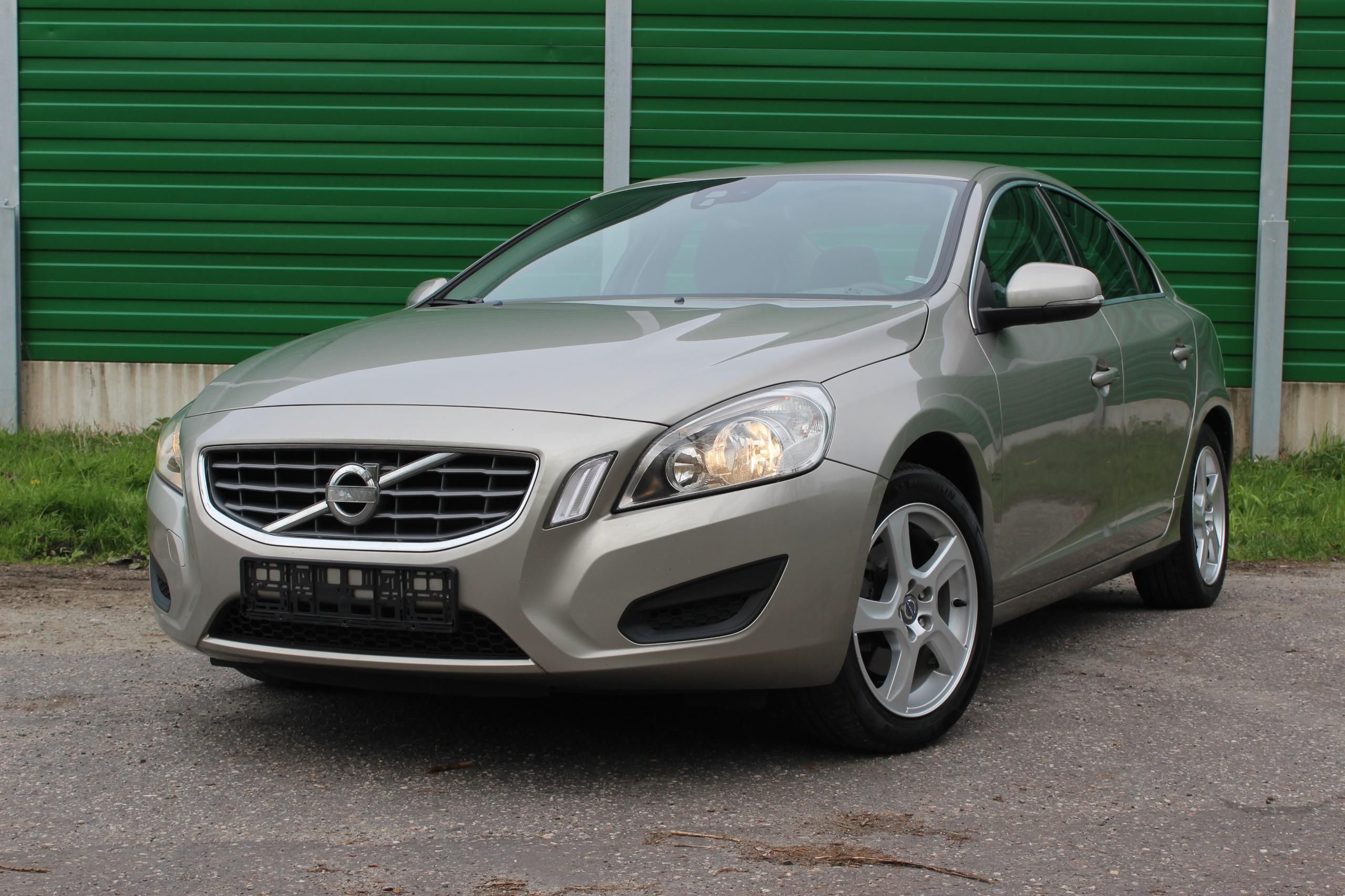 Volvo S60 II 2010 163KM Sedan Z oty Opinie I Ceny Na Ceneo pl