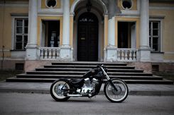 suzuki intruder 750 bobber