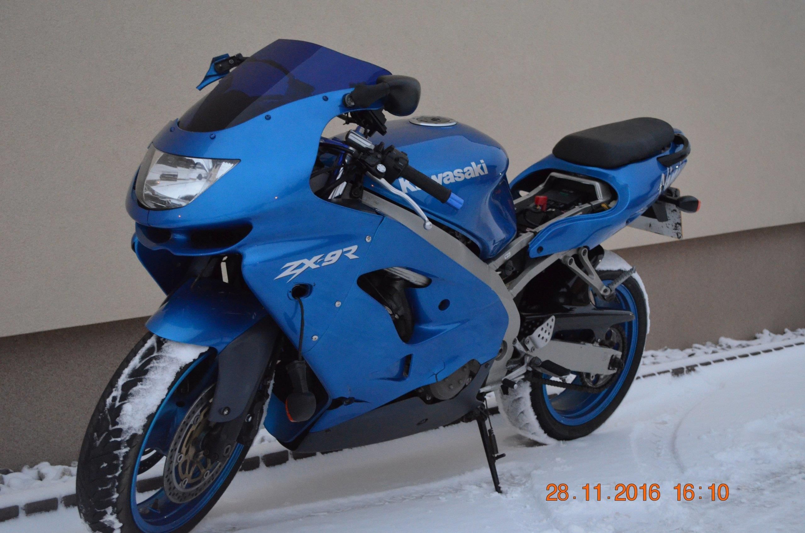 なるなる Kawasaki ZX-9R 900 (1998 - 1999)