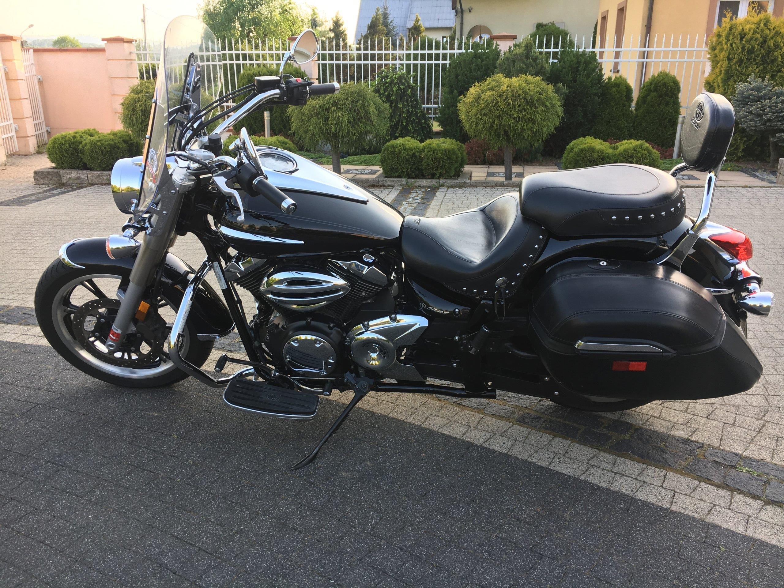 Yamaha Midnight Star 950