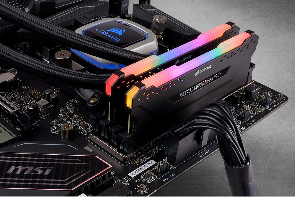Pamięć RAM Corsair Vengeance RGB PRO 16GB (2x8GB) DDR4
