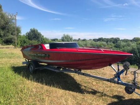 Łódź motorowa , ślizgacz 5,2 przyczepa podłodziowa - Opinie i ceny