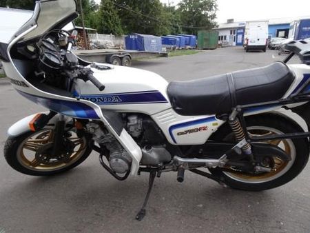 Honda CB 750 F2 BOLDOR Unikatowy model bezwypadkow - Opinie i ceny