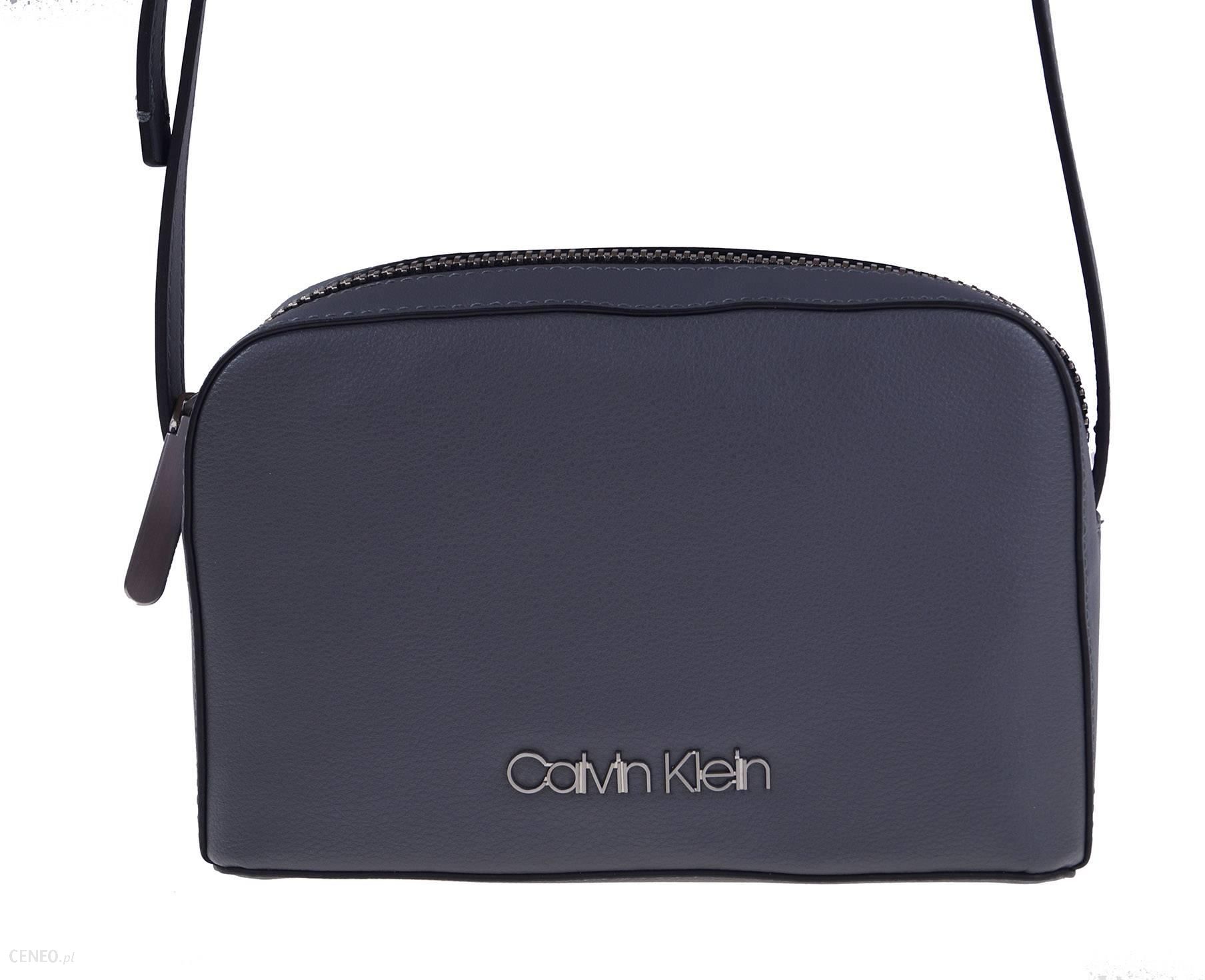 calvin klein drive camera bag