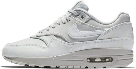 Nike air max 1 lx glow in the dark online