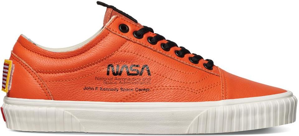 Ua old skool on sale nasa