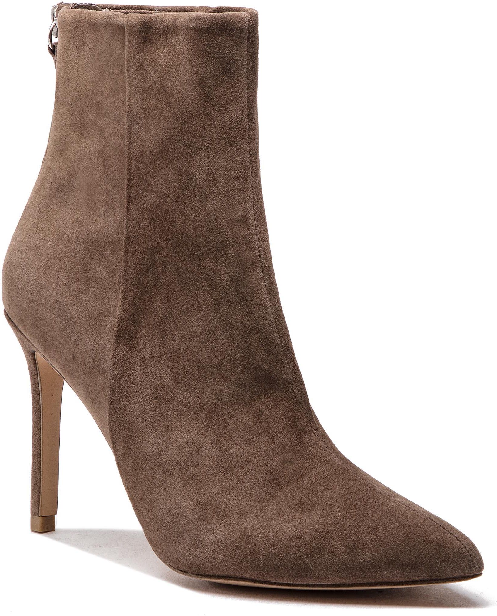 steve madden carey bootie