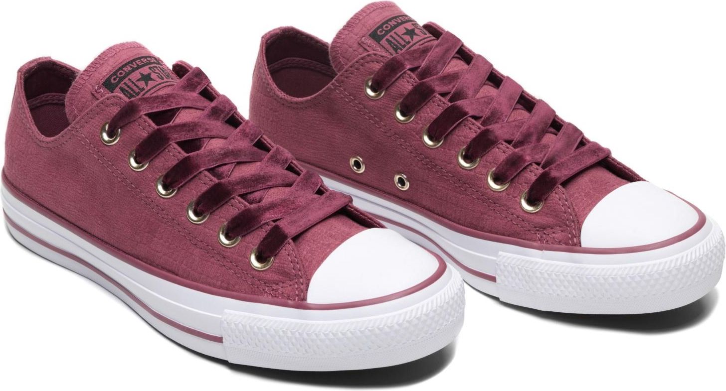 Converse vintage wine top