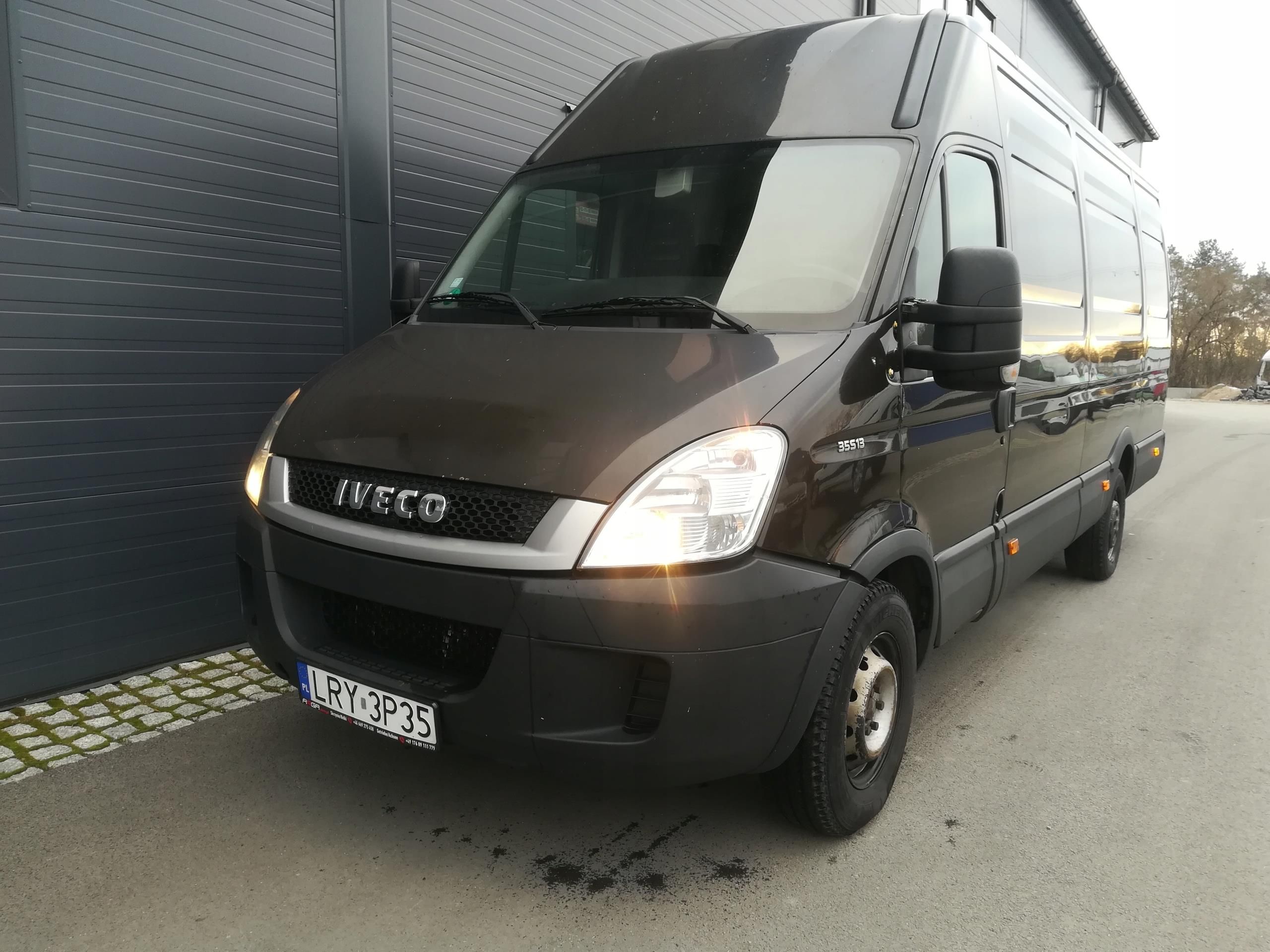 Iveco Daily 4 Iv 35s13v 2 3hpi Maxi Opinie I Ceny Na Ceneo Pl