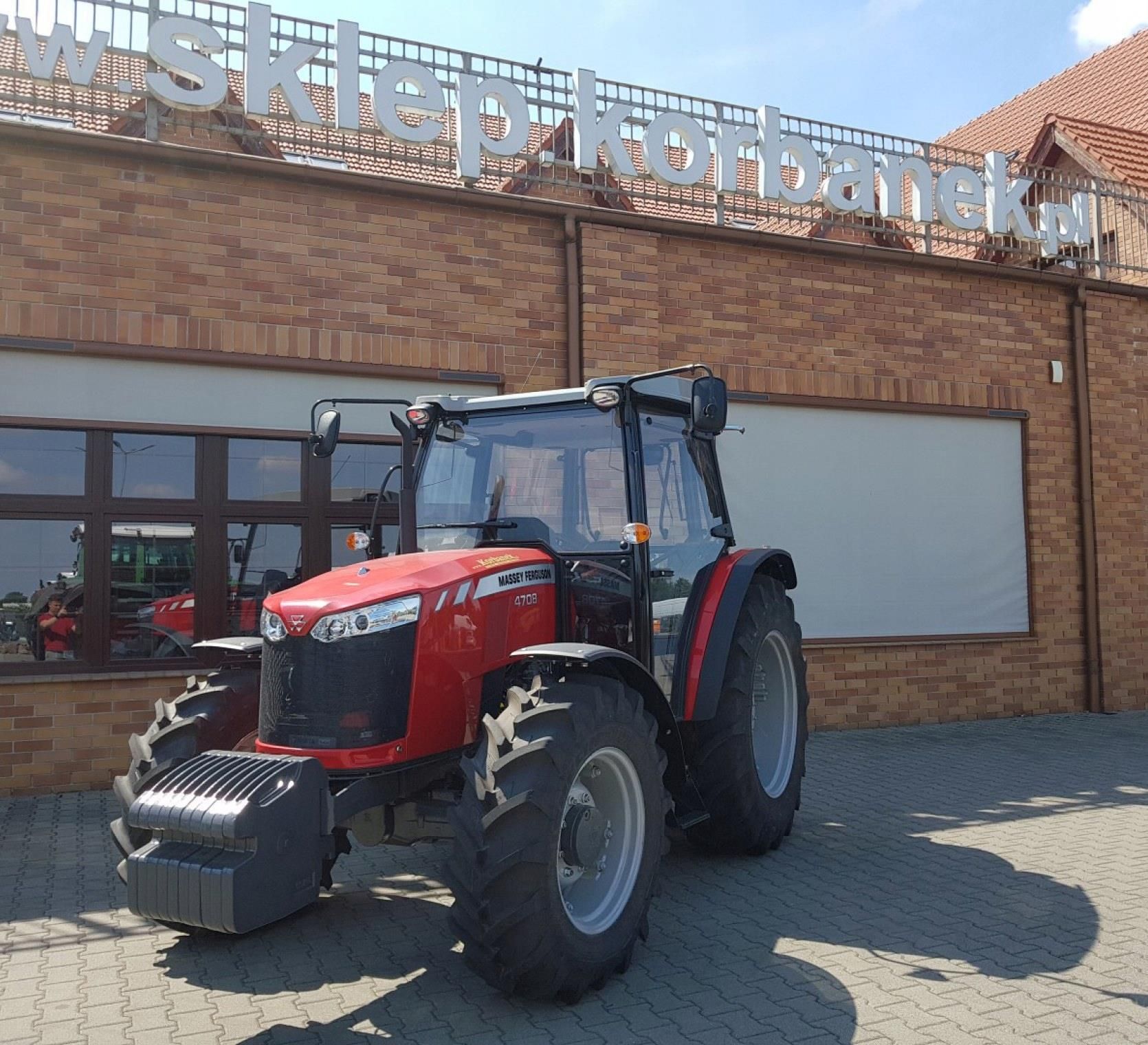 Ciągnik Massey Ferguson 4708 Fabrycznie nowy - Opinie i ceny na Ceneo.pl