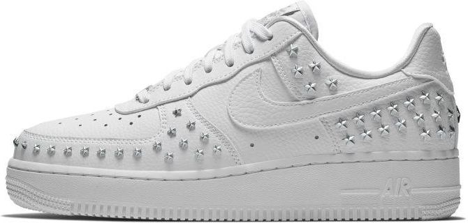 靴 WMNS AIR FORCE 1 ' 07 XX Buty damskie Nike Air Force 1'07 XX Studded - Biel - Ceny i