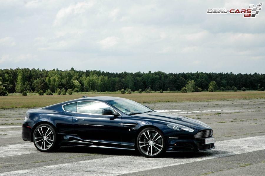 Jazda Ferrari Italia I Aston Martin Db9 Kierowca Tor Łódź