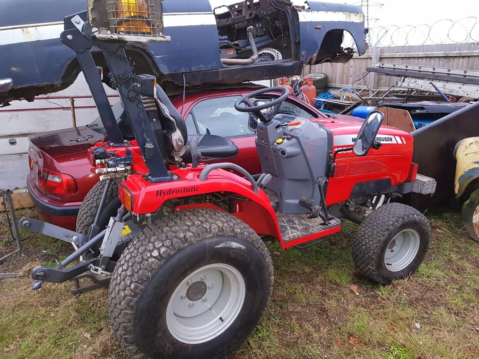 MASSEY FERGUSON 1525, Mini Ciagnik Sadowniczy - Opinie I Ceny Na Ceneo.pl